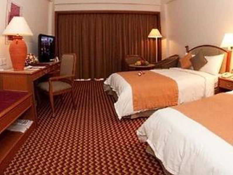 Parkcity Everly Hotel Miri Exterior photo