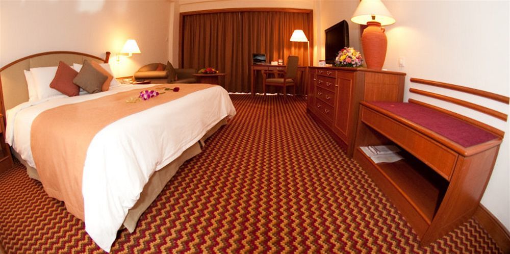 Parkcity Everly Hotel Miri Exterior photo