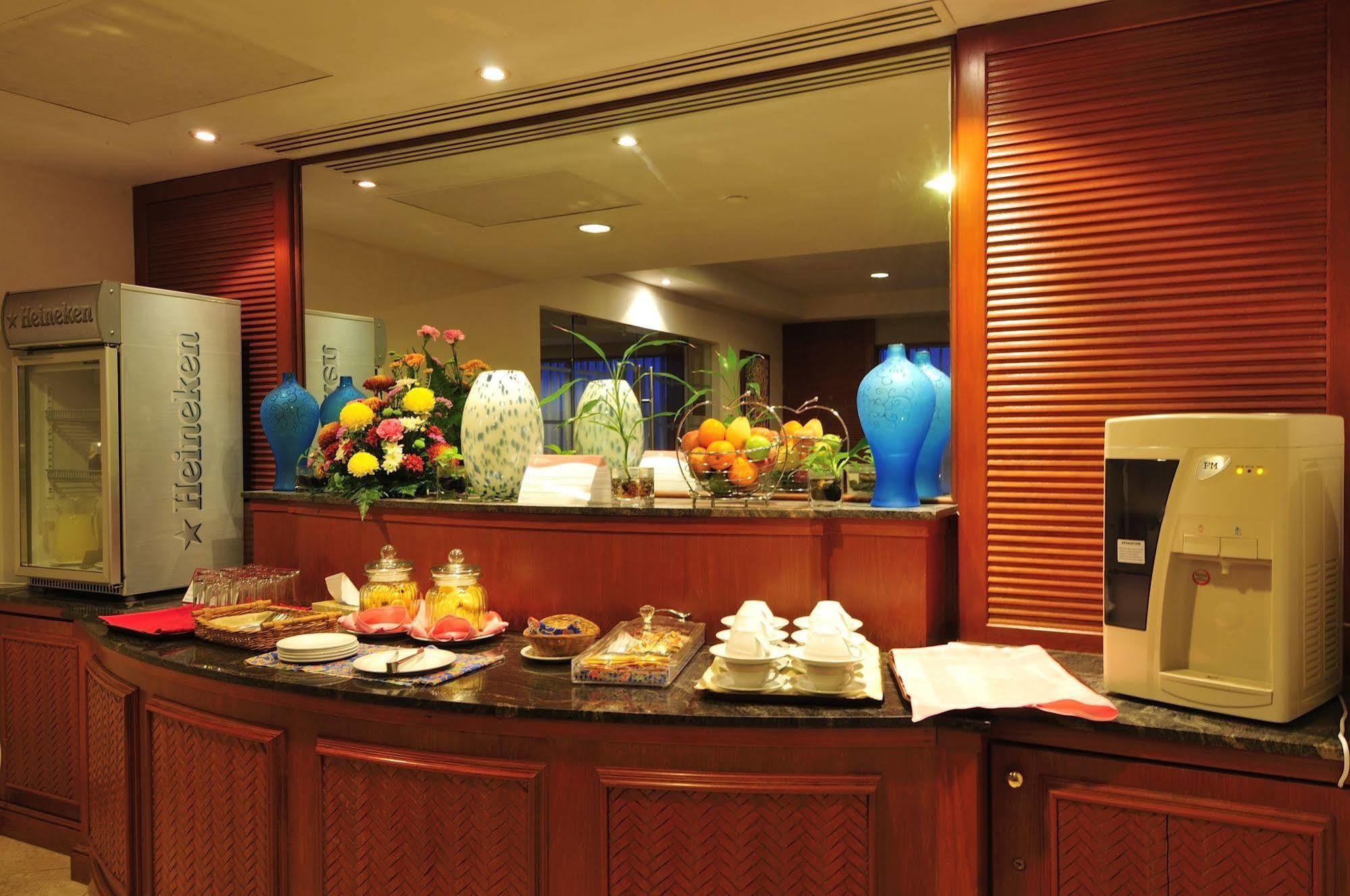 Parkcity Everly Hotel Miri Exterior photo